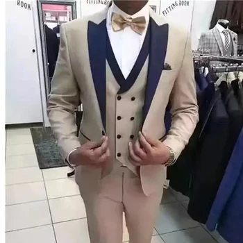 Приталенные деловые костюмы для мужчин, бежевый свадебный смокинг жениха, 3 предмета, официальный мужской модный пиджак, жилет с брюками 2023