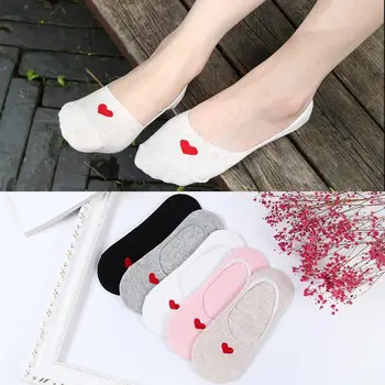 Хлопчатобумажные дышащие мягкие носки с сердечками ярких цветов, женские носки с сердечками, нескользящие женские невидимые носки